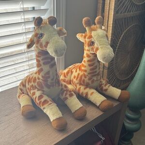 Adorable Giraffe Kohl’s Cares Nancy Tillman stuffed animals